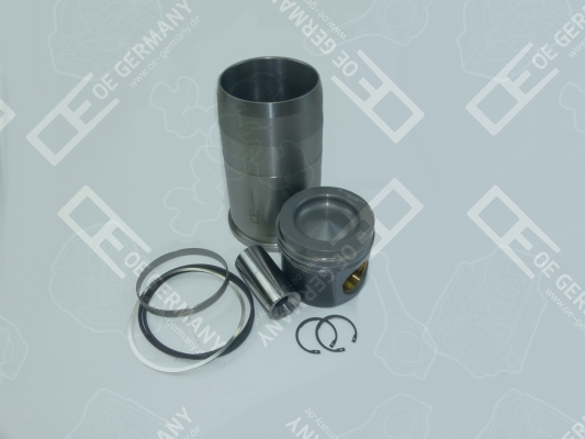 Set raparatii, piston/bucsa cursa cilindru 01 0329 540000 OE Germany